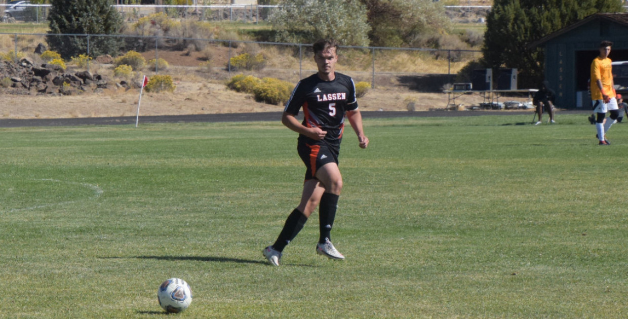 Cougs record draw against Lake Tahoe